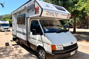 Camper mansardato Rimor Katamarano 2.5 D. 5 marce