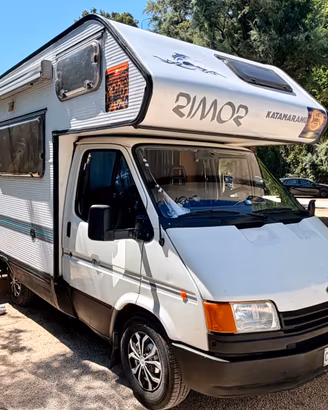 Camper mansardato Rimor Katamarano 2.5 D. 5 marce