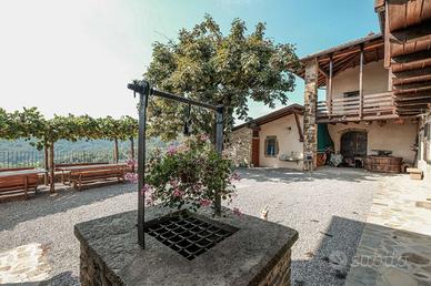 ELEGANTE DIMORA NEI COLLI BERGAMASCHI