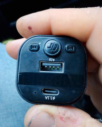 trasmettitore bluetooth radio accendisigari 