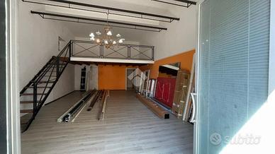 CASA SEMINDIPENDENTE A RACALE