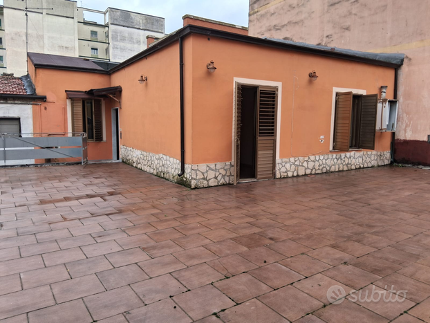 Appartamento con terrazzo di 120mq