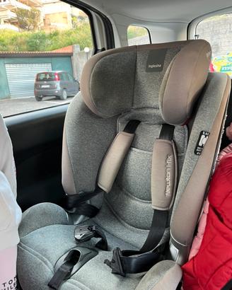 Coppia seggioloni con isofix