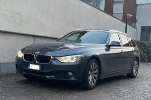 BMW 320d Touring Business automatica