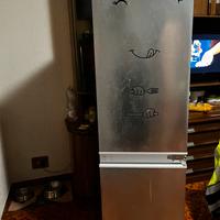 Frigorifero da incasso Candy.