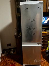 Frigorifero da incasso Candy.