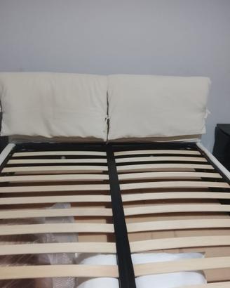 Letto matrimoniale contenitore con rete a doghe