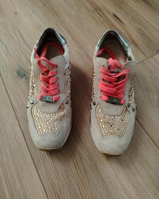 liu-jo sneakers numero 37