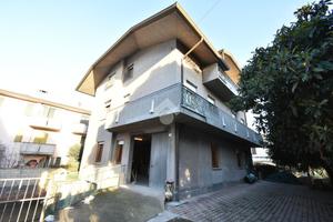 TRIFAMILIARE A SAVIGNANO SUL RUBICONE