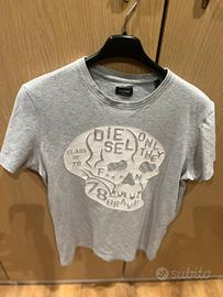 T-shirt Diesel grigia disegno bianco logo