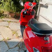 Vespa 300 GTS
