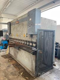 RITIRO CESOIE E PRESSE PIEGATRICI