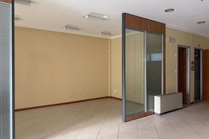 Negozio Arezzo [C1233ACG]