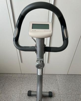 cyclette con cardio display