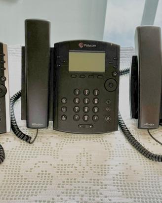 3 telefoni IP POLYCOM professionali