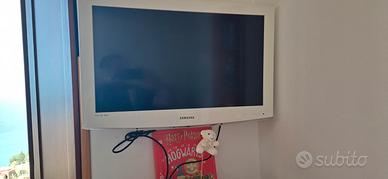 televisore Samsung 
Modello:LE32A455C1DXXC 