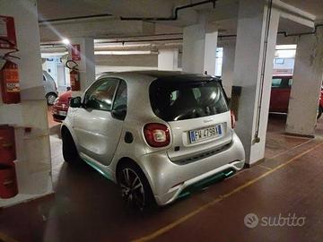 Box / Garage di 10 m² a Trieste