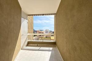 3 LOCALI A CASTELLAMMARE DI STABIA