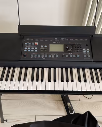 Tastiera Korg EK 50 L