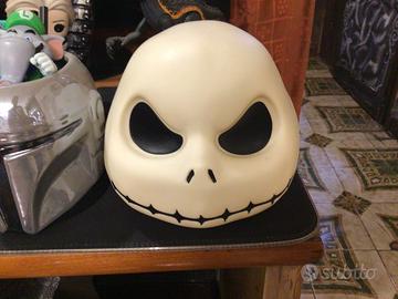 Testa di Jack Skellington che si accende
