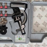 Microscopio giocattoli