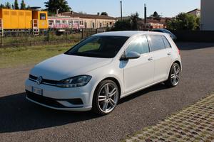 Volkswagen Golf 7.5 1.0 tsi