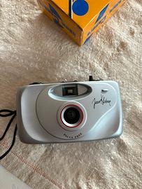 Macchina fotografica analogica