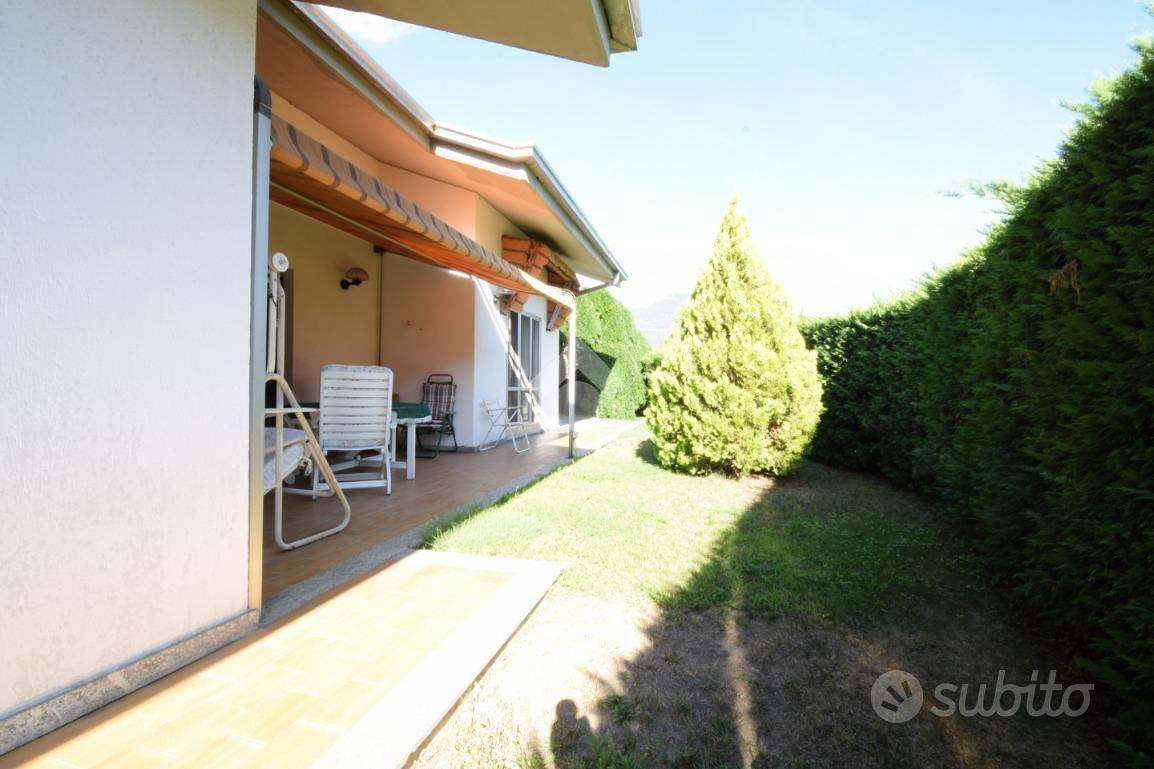 VILLA SINGOLA A CHÂTILLON - Vista 5