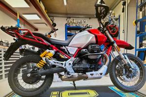 Moto Guzzi V85TT Ohlins Special Version