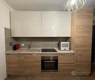 Cucina 3m moderna lineare (no elettrodomestici)