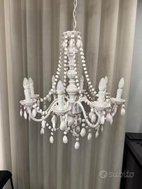 Lampadario moderno bianco