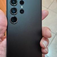 Samsung 23 ultra 512 giga come nuovo si permuta