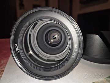 Nikon z 24 - 70 mm f 4 S NIKKOR Z