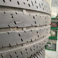 Continenal cargo gomme furgone