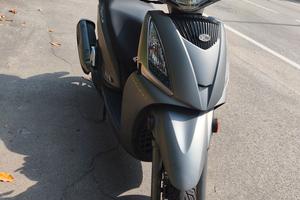 Kymco people 300gti
