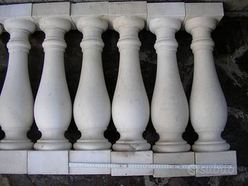 7  Pilastri in marmo