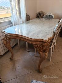Tavolo da pranzo 