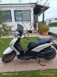 Beverly 300 come nuovo!