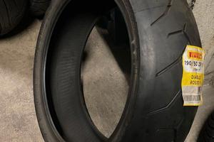 Pneumatico 190/50 ZR17 73W Pirelli Diablo Rosso II