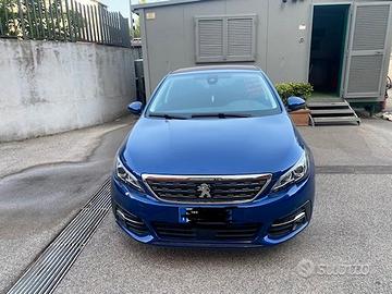 Peugeot 308 BLUE HDI