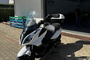 Kymco downtown 200i