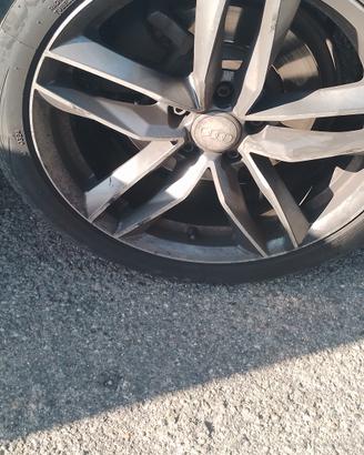 cerchi diciotto audi a 4