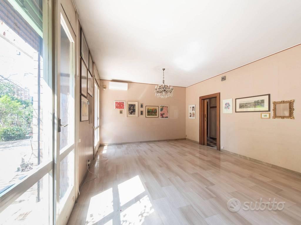 Appartamento – Milano, Corsica, Municipio 4 - Altro
