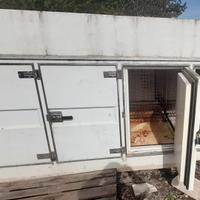 cella frigo ex autofurgone per stoccaggio mateial