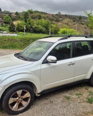 Subaru Forester 2.0 D - 2011