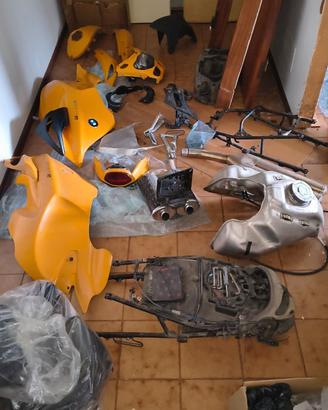 Carene e accessori ricambi per BMW R1100S