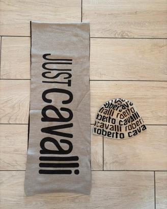 Set sciarpe cappello Just/Roberto Cavalli