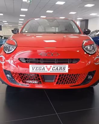 Fiat 600 Hybrid 100 CV DCT MHEV La Prima