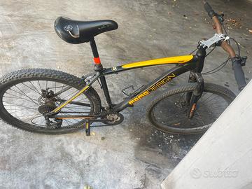Bici Mountain bike  taglia 27,5