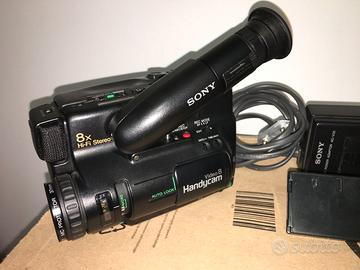 videocamera vintage Sony HandyCam Video 8